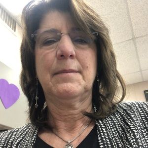 Meet your Posher, Columbia